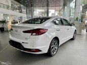 Bán Hyundai Elantra sản xuất 2021, giảm tối đa 50tr tiền mặt, giảm 50% thuế trước bạ, cừng nhiều quà tặng chính hãng