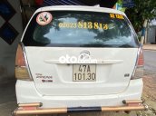 Cần bán xe Toyota Innova 2.0J năm 2011, màu trắng