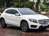 Cần bán Mercedes GLA 250 4Matic sản xuất năm 2015, màu trắng, xe nhập