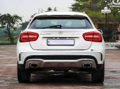 Cần bán Mercedes GLA 250 4Matic sản xuất năm 2015, màu trắng, xe nhập