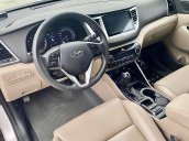 Bán Hyundai Tucson 2.0AT sản xuất 2018, màu trắng