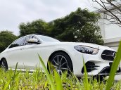 Cần bán xe Mercedes E300 AMG sản xuất năm 2021, màu trắng