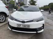 Bán gấp xe Toyota Corolla Altis 1.8G sản xuất 2018, màu trắng, xe đẹp biển đẹp giá đẹp