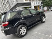 Cần bán gấp Toyota Fortuner 2.7V 4x4 AT sản xuất 2009, màu đen  