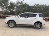 Cần bán xe Isuzu mu-X 3.0 PRESTIGE 4x4AT năm sản xuất 2019, màu trắng, nhập khẩu