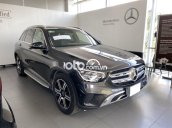 Cần bán gấp Mercedes GLC200 4Matic năm sản xuất 2020, màu xám