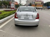 Bán gấp Hyundai Verna MT năm 2008, màu bạc, nhập khẩu nguyên chiếc, xe tư nhân chính chủ