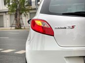 Bán gấp Mazda 2S 1.5AT Sx 2015 siêu đẹp chạy 6v km, biển Hà Nội, giá sock