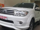 Bán Toyota Fortuner Sportivo TRD 2.7 số tự động đời 2012 màu trắng tuyệt đẹp