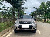 Cần bán Ford Everest 2.5MT 2014, số sàn, máy dầu, màu xám