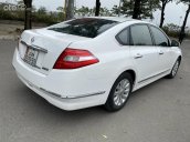 Phân khúc D Nissan Teana 2.0 2011 sang trọng