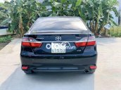 Bán xe Toyota Camry 2.0 E sản xuất năm 2017