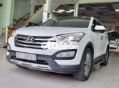 Xe Hyundai Santa Fe 2.4L máy xăng cao cấp sản xuất 2015, màu trắng, giá chỉ 628 triệu