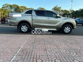 Cần bán xe Mazda BT-50 2.2MT 4WD năm 2015, màu bạc, nhập khẩu