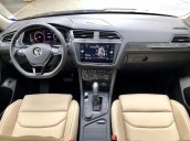 KM tháng 12/2021 cho Tiguan Elegence 2021 tặng tiền mặt 1xx triệu + gói quà tặng phụ kiện chính hãng