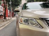 Cần bán Toyota Camry 2.5Q đăng ký 2014 giá tốt