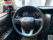 Cần bán lại xe Toyota Fortuner 2.4G (MT) năm 2018, màu xám, nhập khẩu 