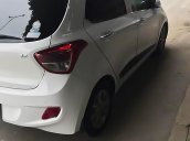 Bán Hyundai Grand i10 1.2 MT năm 2016, màu trắng, nhập khẩu số sàn