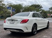 Cần bán xe Mercedes-Benz C300 AMG sản xuất 2016