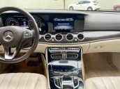 Cần bán Mercedes E250 năm sản xuất 2017