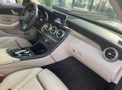 Bán Mercedes-Benz C200 Exclusive cũ 2018, đen nội thất kem siêu đẹp