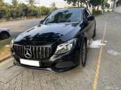 Bán Mercedes-Benz C200 Exclusive cũ 2018, đen nội thất kem siêu đẹp