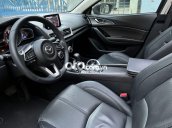 Cần bán xe Mazda 3 2.0AT năm sản xuất 2019 xe gia đình