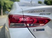 Bán Hyundai Accent 1.4 AT năm 2018, màu bạc còn mới