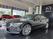 Cần bán Mazda 6 2.5L năm sản xuất 2022, màu đen