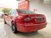 Bán ô tô Mercedes E240 năm 2008, màu đỏ, giá 370tr