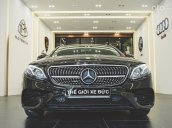 Cần bán xe Mercedes-Benz E300 AMG sản xuất năm 2019