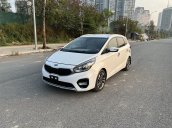 Cần bán Kia Rondo AT 7 chỗ sản xuất và đăng ký lần đầu 2017 mới 95% giá 495tr