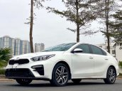 Bán Kia Cerato AT Luxury năm sản xuất 2019, màu trắng, giá cạnh tranh