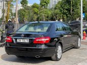 Bán ô tô  Mercedes-Benz E300  năm sản xuất 2010, màu đen, xe 1 chủ từ đầu