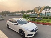 Bán Honda Civic 1.5 Turbo sản xuất năm 2017, màu trắng, nhập khẩu nguyên chiếc