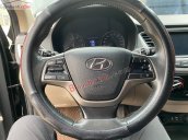 Bán xe Hyundai Accent MT năm sản xuất 2018, màu đen