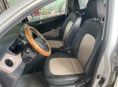 Bán Hyundai Grand i10 1.0AT năm 2015, màu bạc, xe nhập, giá 295tr