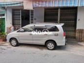 Bán xe Toyota Innova V sản xuất năm 2009, màu bạc, 318tr