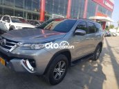 Bán Toyota Fortuner 2.5G sản xuất năm 2019, màu bạc, giá tốt