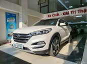 Bán xe Tucson 1.6 Turbo năm 2018, màu trắng, xe đẹp biển Hà Nội, check test hãng thoải mái