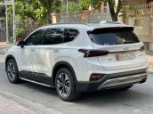 Bán xe Hyundai Santa Fe 2.2L máy dầu năm 2020, màu trắng, xe siêu lướt, giá siêu tốt