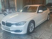 Siêu phẩm BMW 320i Model 2014 - Nhập Đức - Nội thất kem - 1 chủ từ đầu - Biển Sài Gòn