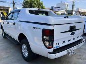 Bán ô tô Ford Ranger XLS 2.2 4x2 AT sản xuất năm 2016, màu trắng, nhập khẩu