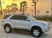 Cần bán lại xe Toyota Fortuner sản xuất năm 2010, giá tốt