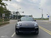 Bán xe Porsche Cayenne màu đen, năm 2017, một chủ cá nhân sử dụng từ mới, xe sơn zin tới 90% chất xe gần như mới