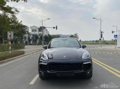 Bán xe Porsche Cayenne màu đen, năm 2017, một chủ cá nhân sử dụng từ mới, xe sơn zin tới 90% chất xe gần như mới