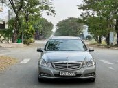 Bán ô tô Mercedes E300 sản xuất 2009, màu xám