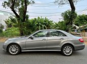 Bán ô tô Mercedes E300 sản xuất 2009, màu xám