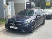 Bán Mercedes C300 năm sản xuất 2021, màu xanh