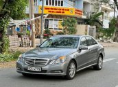 Bán ô tô Mercedes E300 sản xuất 2009, màu xám